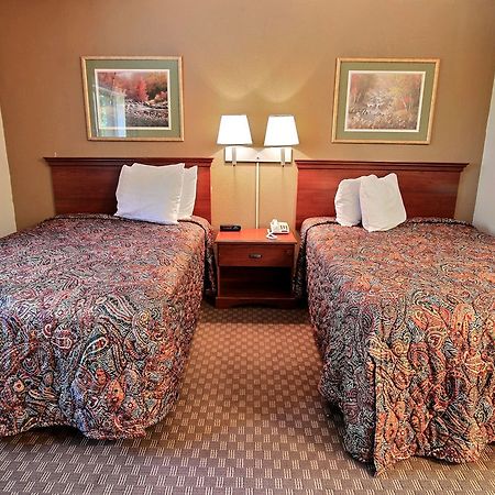 Crestwood Suites Of Newport News Esterno foto
