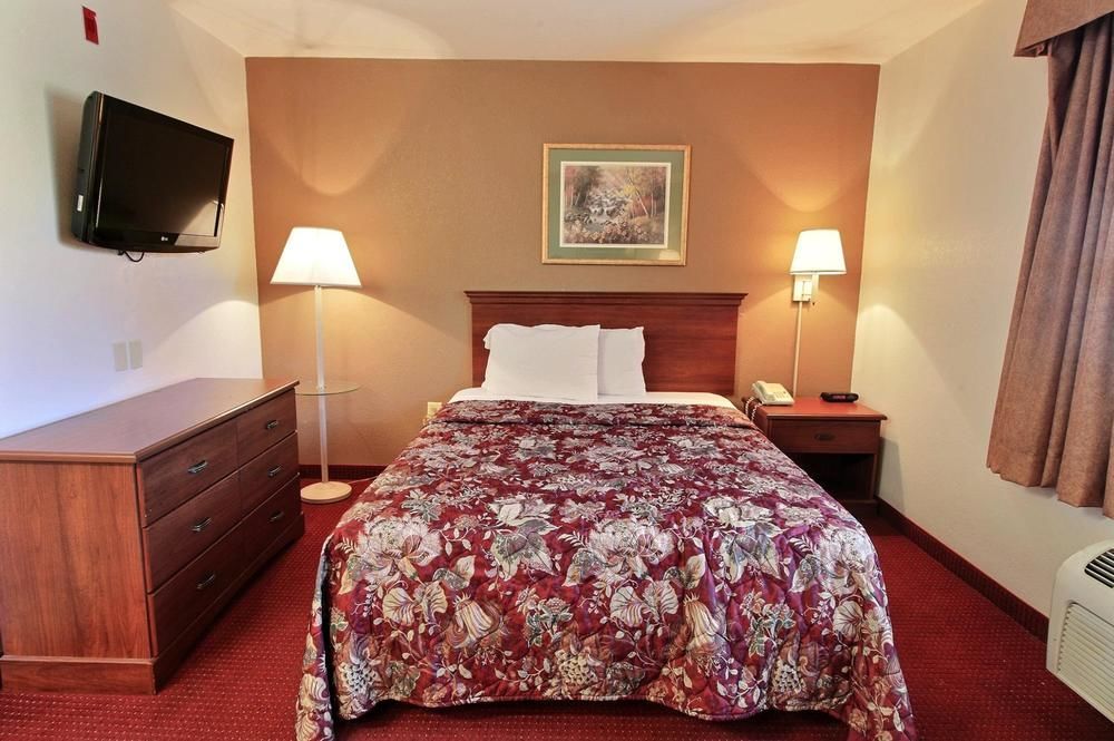 Crestwood Suites Of Newport News Esterno foto